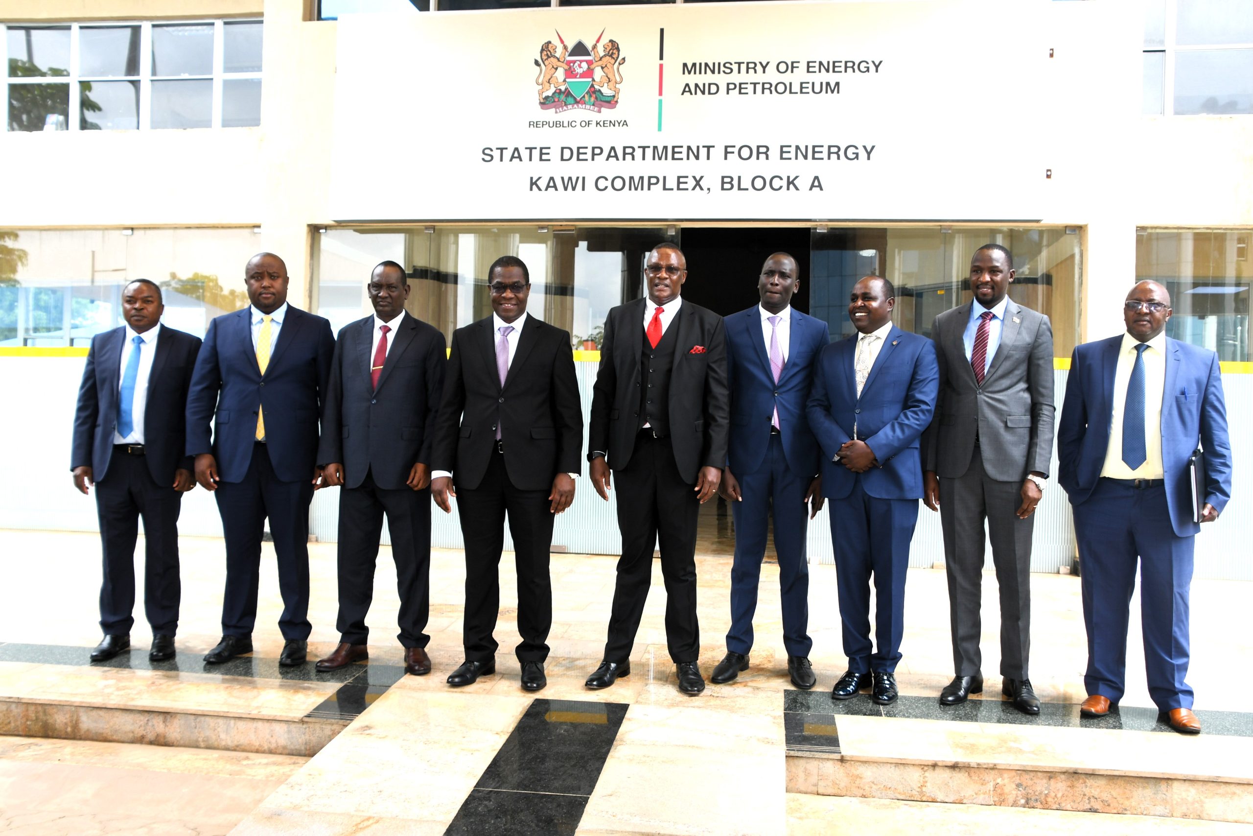 Energy and Petroleum Cabinet Secretary, Opiyo Wandayi (centre) and Deputy Chief of Staff Performance and Delivery Management, Mr. Eliud Owalo (2nd left) with Principal Secretaries and other senior state officers in the Ministry of Energy and Petroleum